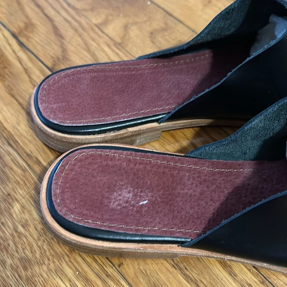 Sleek Guatemalan Black Leather Loafers Women’s‎ 10 NWOT